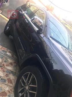 جیپ گراند شیرۆکی